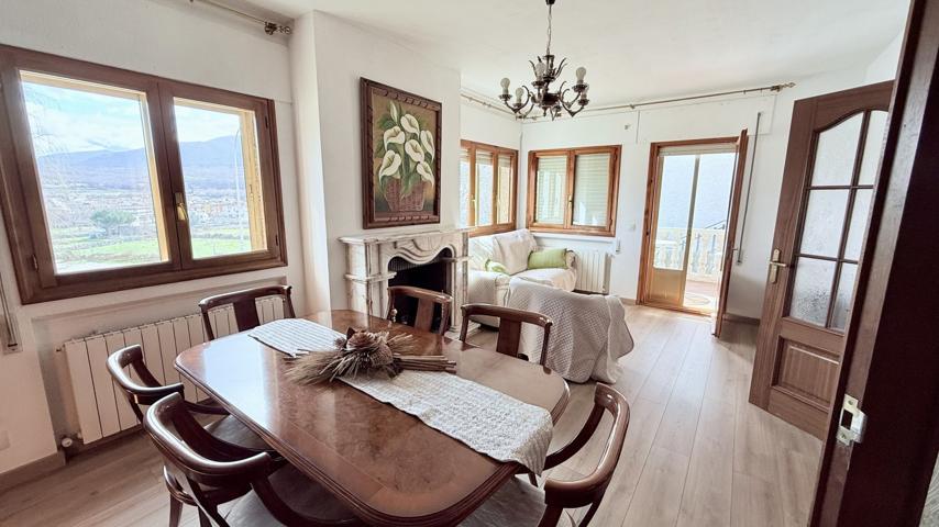 Casa En venta en El Espinar, El Espinar photo 0