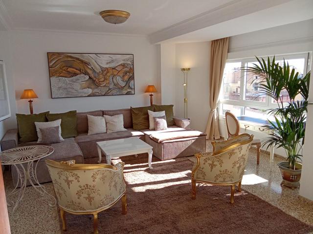 Se vende amplio piso de 4 dormitorios con vista despejadas photo 0