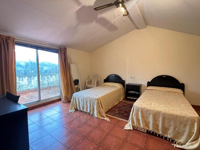 CASA PARA ENTRAR A VIVIR EN LEIRO photo 0