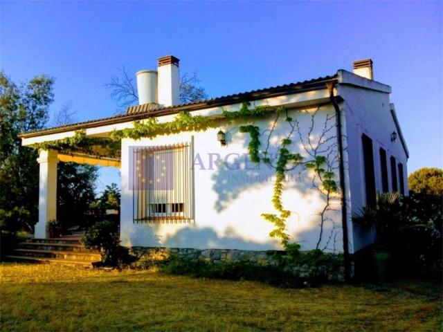 Casa De Campo En venta en Arroyo De La Luz photo 0