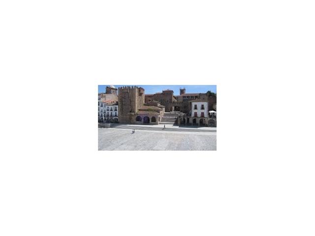 Piso En venta en Cáceres photo 0