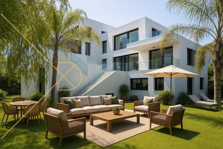 Increible casa de 334m2 en una parcela de 1204m2 photo 0