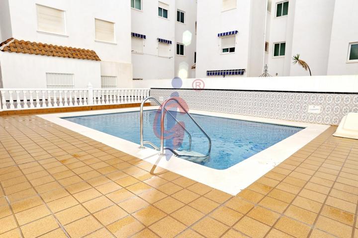 APARTAMENTO CON 2 DORMITORIOS Y PISCINA COMUNITARIA EN GUARDAMAR photo 0