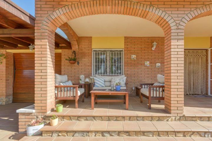 ¡Descubre la Casa de Tus Sueños en Ventalló! photo 0