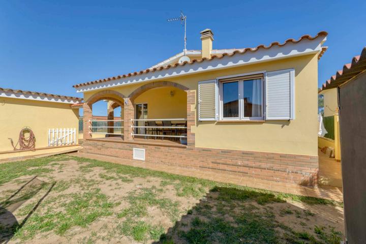 🏡 Encantadora Casa Reformada en Vilademat photo 0