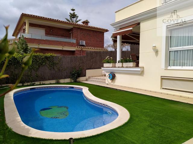 Chalet en PREMIA DE DALT photo 0
