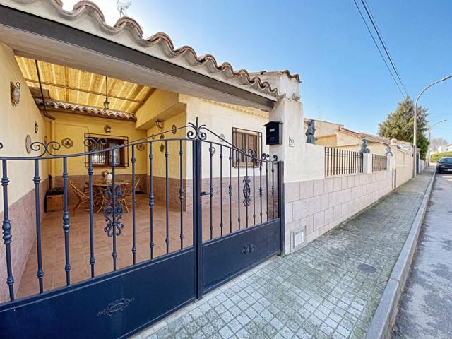 Unifamiliar En venta en Orgaz, Orgaz photo 0
