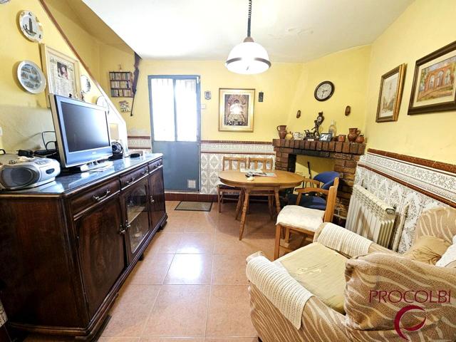 Adosado en venta en El Casar de 188 m2 photo 0