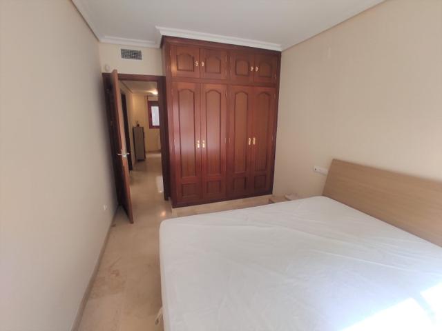 Piso En alquiler en Ciudad Jardín - Zoco, Córdoba photo 0