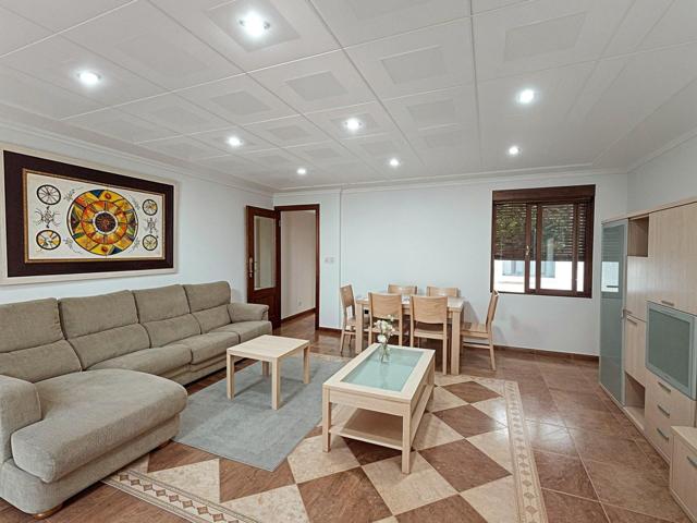 Luminoso piso de 2 habitaciones en Xirivella – Calle Arte Mayor de la Seda photo 0