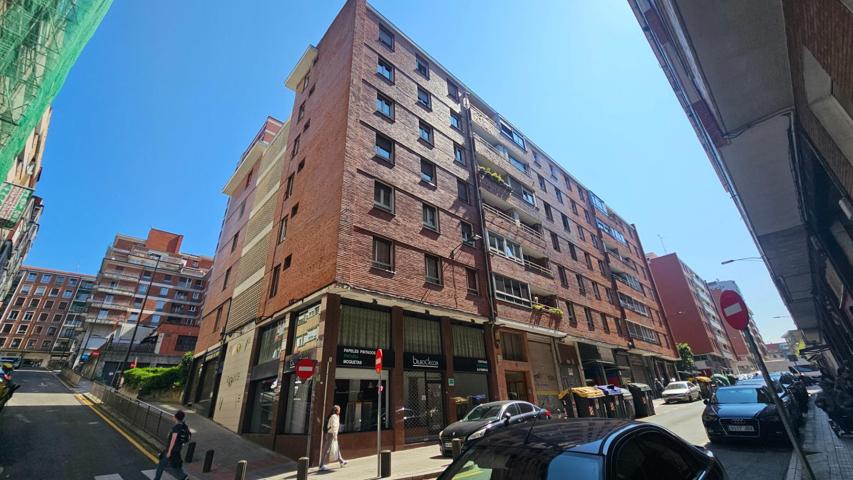Oportunidad de Inversión en el Corazón de Santutxu 🌟 photo 0