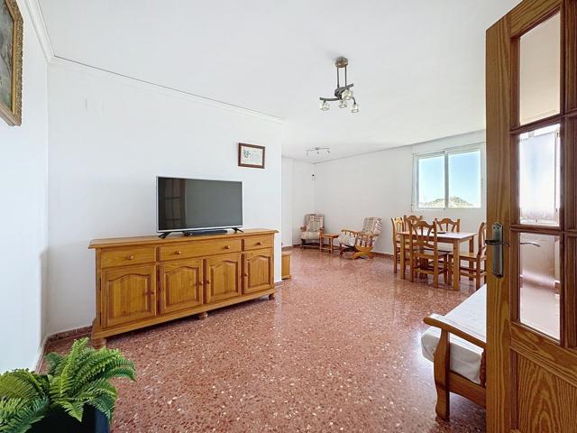 Piso En venta en Barrio De Corea, Gandia photo 0