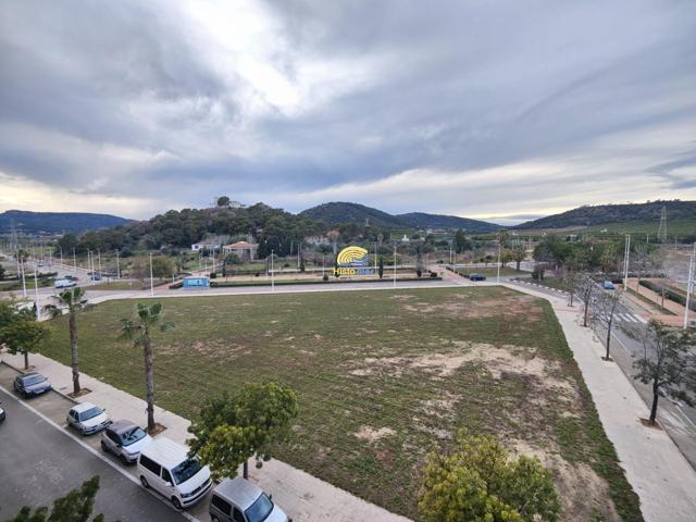 PRECIOSO PISO ESQUINERO NORTE DEL PALANCIA photo 0