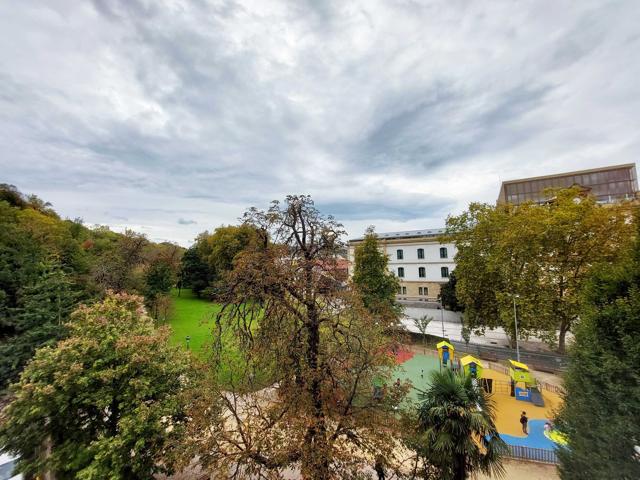 Piso En venta en Calle Egia Kalea, Egia, Donostia-San Sebastián photo 0