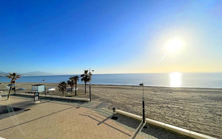 APARTAMENTO FRENTE AL MAR EN SAN LUIS DE SABINILLAS photo 0