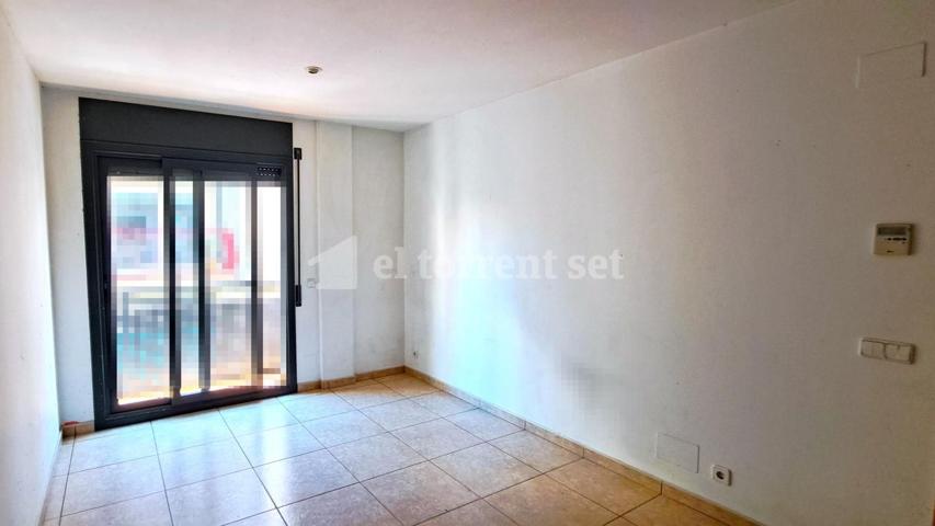 PISO EN VENTA, 65m², 2 dormitorios, ASCENSOR Zona El Sorrall - Mataró photo 0