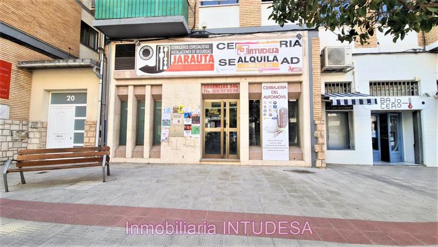 Local en alquiler en Tudela de 70 m2 photo 0