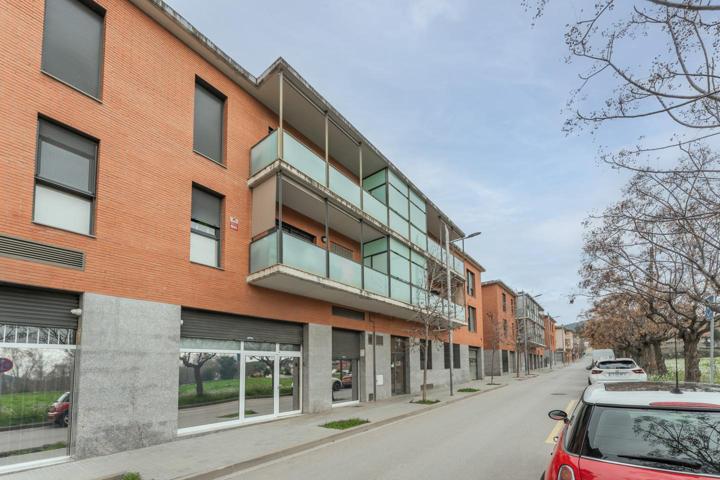 Comodidad y elegancia piso con ascensor, parking y trastero en Bigues i Riells photo 0