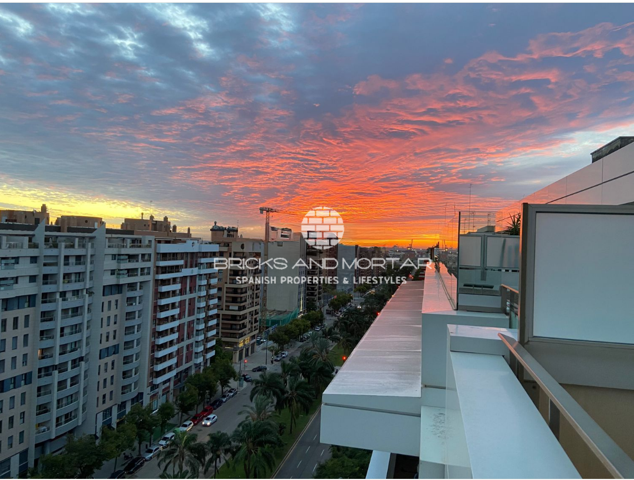 Piso en venta en València de 137 m2 photo 0