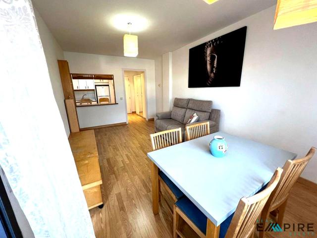 Piso en venta en Móstoles de 92 m2 photo 0