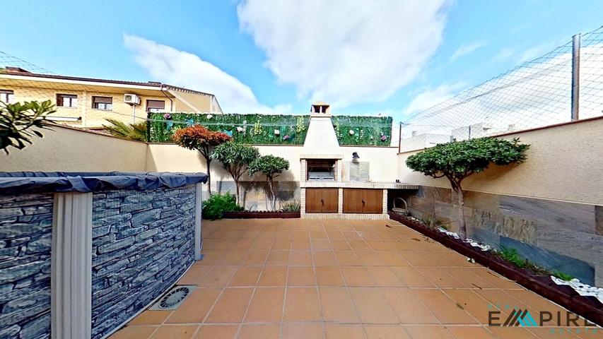 Casa - Chalet en venta en Illescas de 169 m2 photo 0