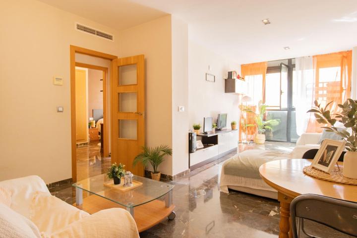 PISO de 3 HABITACIONES y 2 BAÑOS -  EN NÁQUERA photo 0