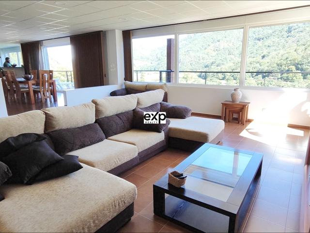 Espectacular chalet unifamiliar a 10 minutos de Oviedo con vistas al valle del Trubia photo 0