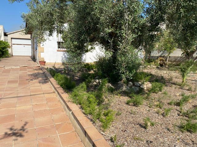 CASA DE 1 PLANTA EN BANYERES DEL PENEDES . photo 0