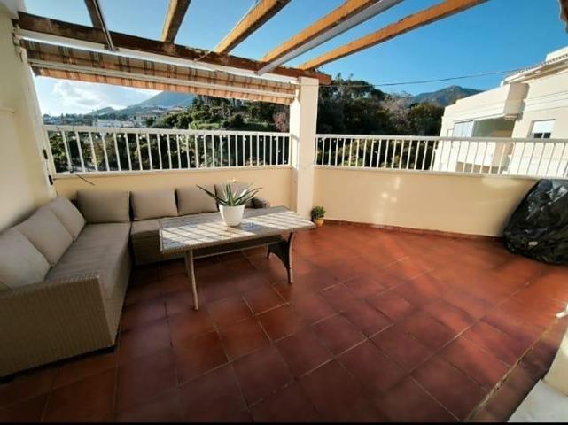 Apartamento planta alta en Torrequebrada photo 0