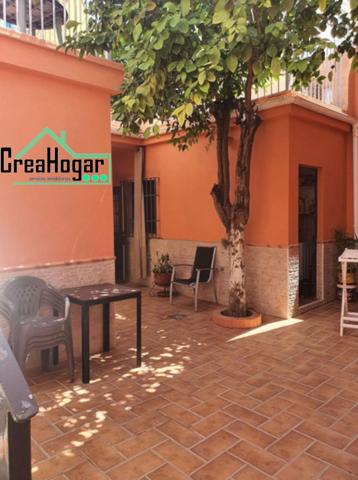Unifamiliar Pareada En alquiler en Calle Dolores Chaves, Camas photo 0