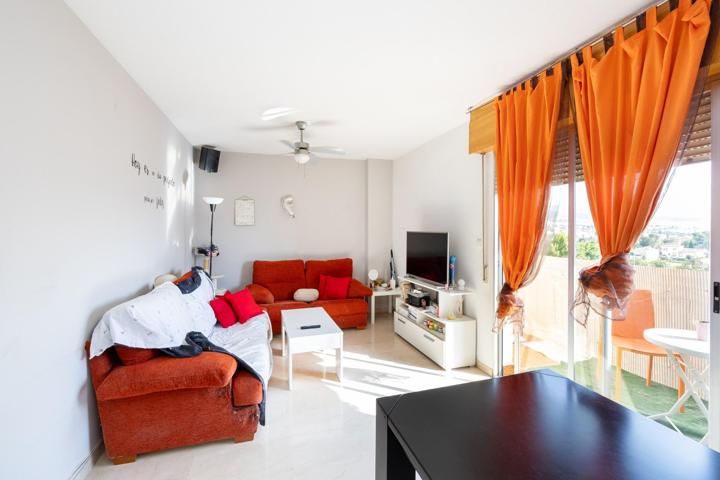 🏠 ¡OPORTUNIDAD EN HUÉTOR VEGA! Piso con vistas espectaculares a Granada photo 0