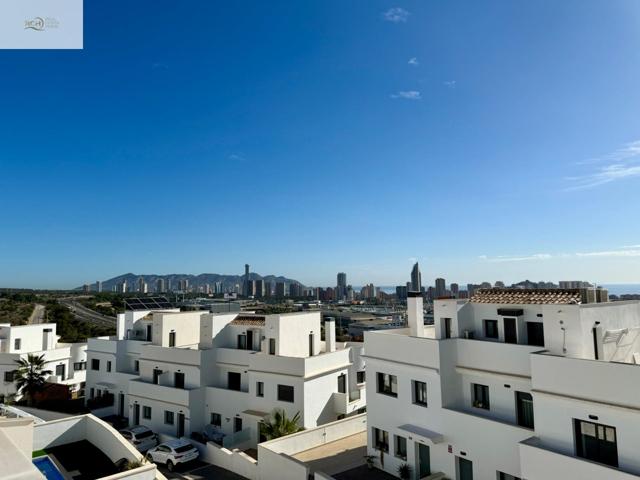 SE VENDE ESTA CASA ADOSADA EN FINESTRAT photo 0