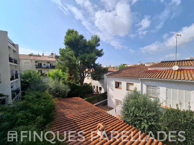 Precioso piso en la zona de Sitges centro junto Vinyet photo 0