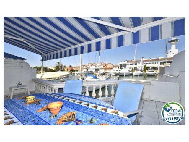 Casa En venta en Empuriabrava photo 0