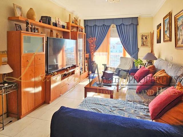 Apartamento en La Camella (C) photo 0