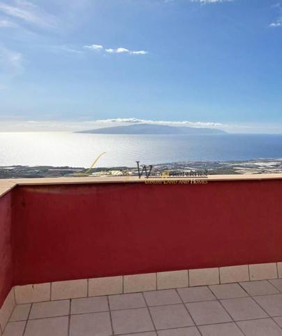 Apartamento en Guia de Isora photo 0