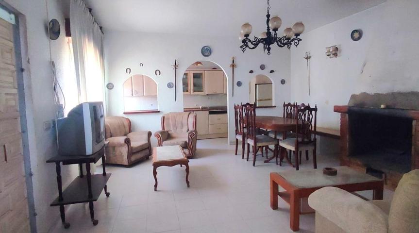 VIVIENDA CON TERRENO EN KM. 21 (Almería) photo 0