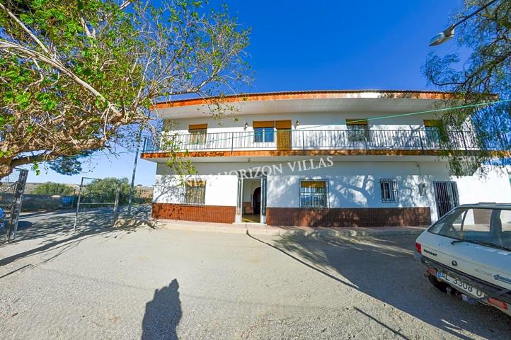 COUNTRY HOUSE IN HUÉRCAL-OVERA AREA photo 0