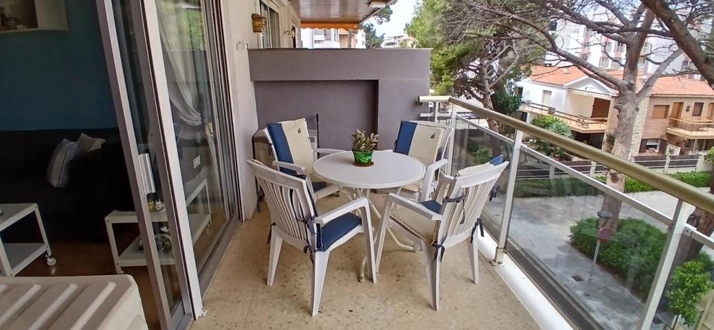 Superoportunidad, piso con terraza a escasos metros del mar.., ¡cruzas el Paseo y al agua! photo 0