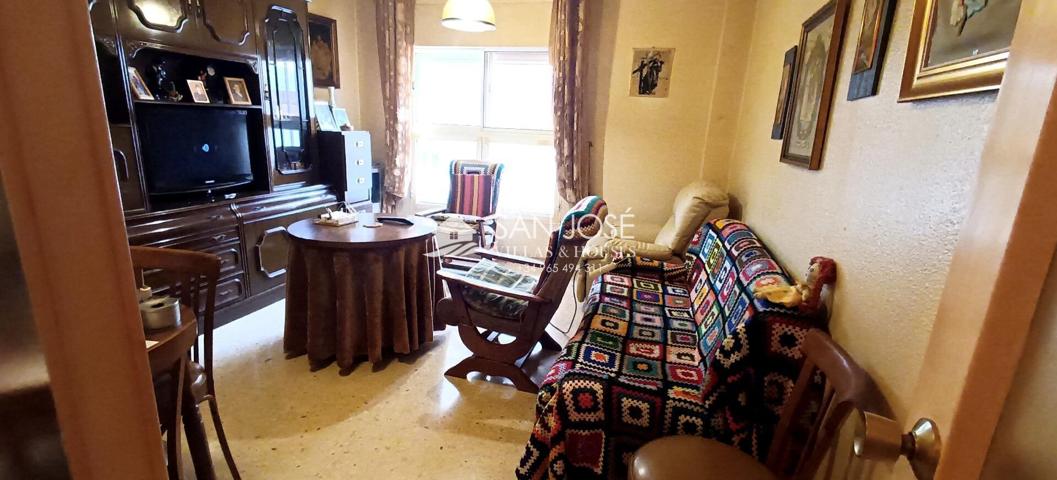 SE VENDE PISO EN NOVELDA photo 0