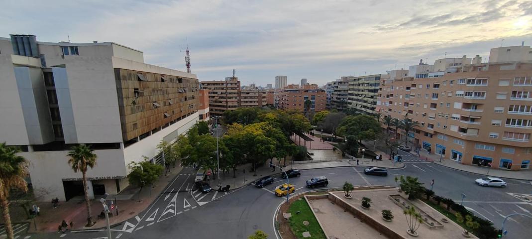 SE ALQUILA PISO - JUNTO HOSPITAL - ASCENSOR - SOLO FUNCIONARIOS photo 0