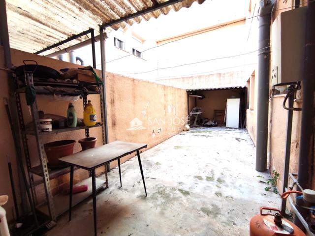 SE VENDE PLANTA BAJA DE PISO CON GRAN PATIO EN NOVELDA ZONA MARIA CRISTINA. photo 0