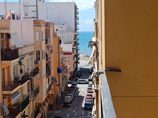PISO REFORMADO CERCA DDE LA PLAYA ¡¡¡¡LISTO PARA ENTRAR A VIVIR !!!! photo 0