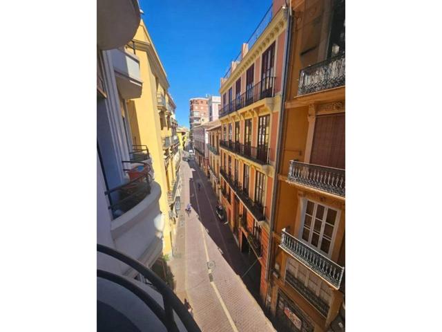 ¡Descubre tu nuevo hogar en el emblemático barrio del Carmen! photo 0