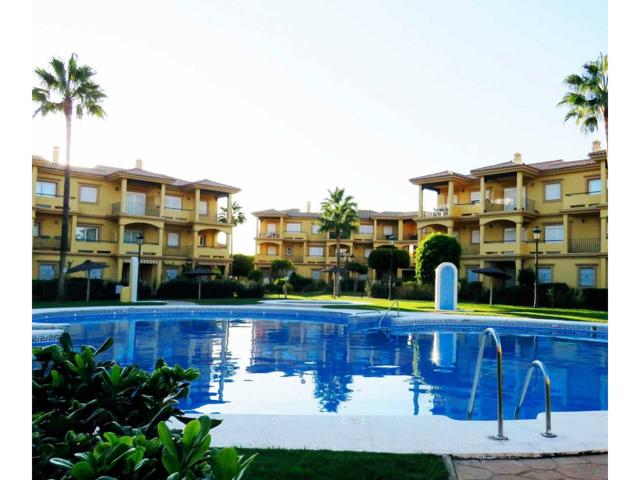 Apartamento en alquiler en Novo Sancti Petri photo 0
