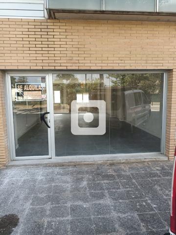 INCREIBLE LOCAL COMERCIAL EN ALQUILER EN CELRÀ DE 70M² photo 0