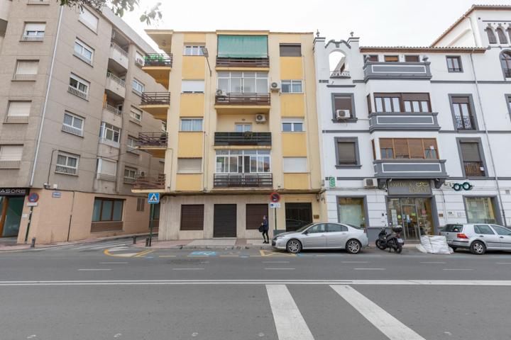 Piso En venta en Genil, Granada photo 0