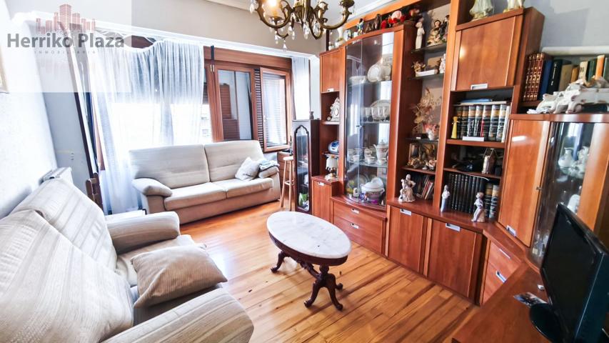 Piso En venta en Barakaldo photo 0