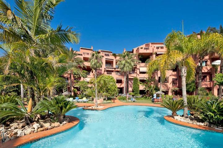Piso En venta en Marbella, Marbella photo 0