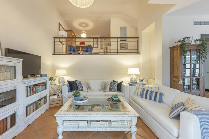Unifamiliar Pareada En venta en Costa Del Sol, Benahavis photo 0
